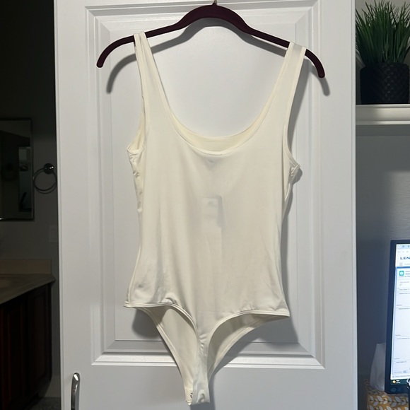 NWT Express body contour bodysuit size small - Picture 4 of 5